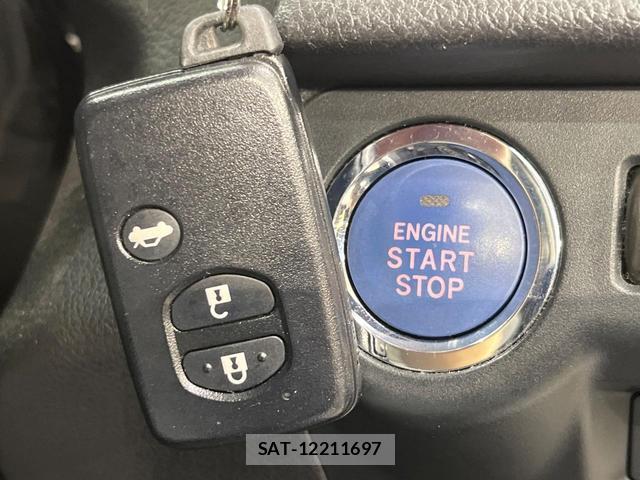 Subaru XV HYBRID 2014-02 8816454-5