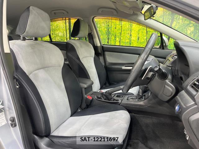Subaru XV HYBRID 2014-02 8816454-7