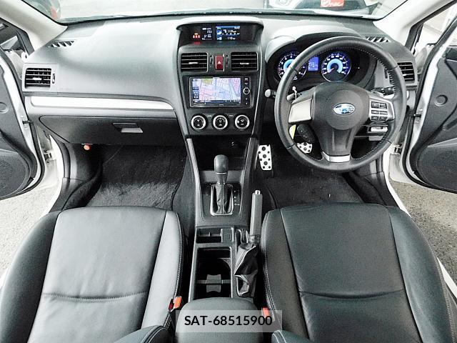 Subaru XV HYBRID 2014-01 8817051-5