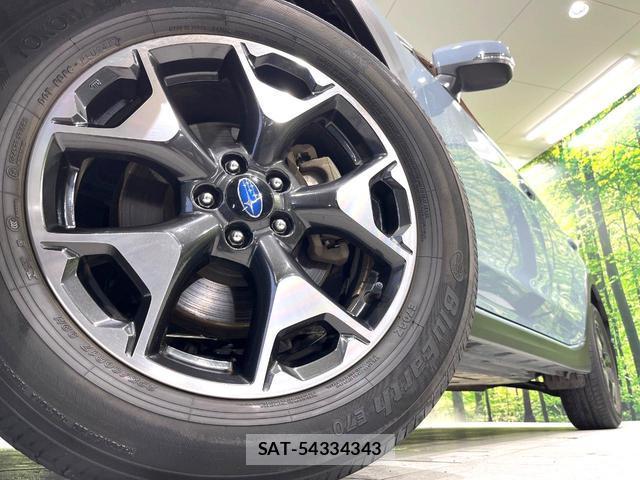 Subaru XV 2017-07 8812046-13