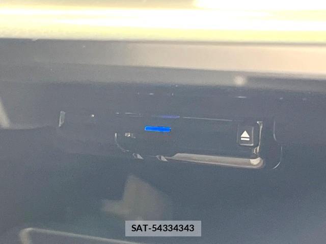 Subaru XV 2017-07 8812046-6