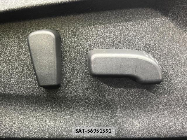 Subaru XV 2017-06 8812203-5