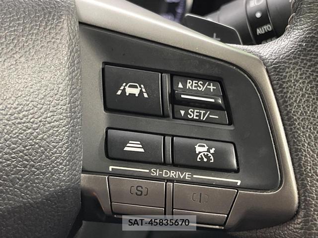 Subaru XV 2015-05 8812883-3