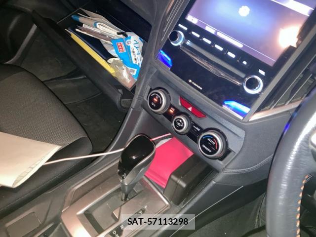 Subaru XV 2018-09 8813465-11