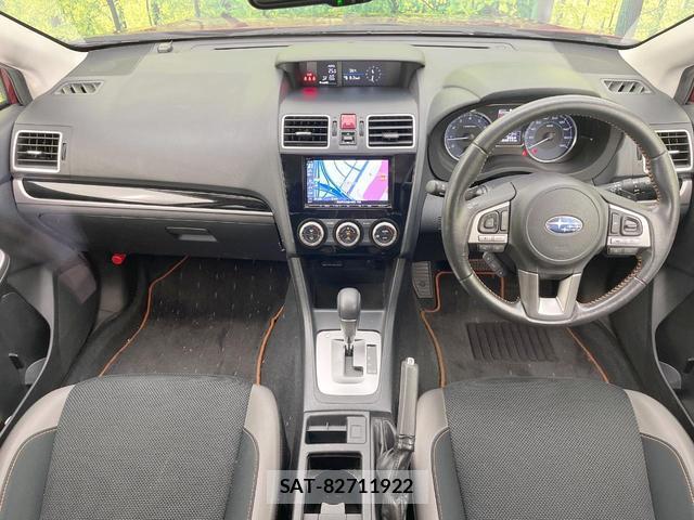 Subaru XV 2016-10 8814006-1