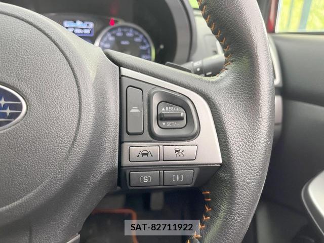 Subaru XV 2016-10 8814006-4
