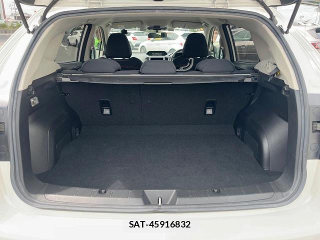 Subaru XV 2018-05 8814509-10