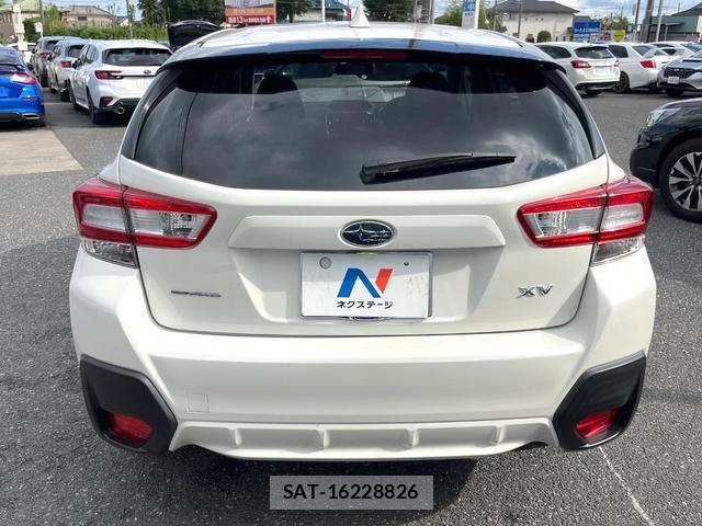 Subaru XV 2017-11 8814750-14