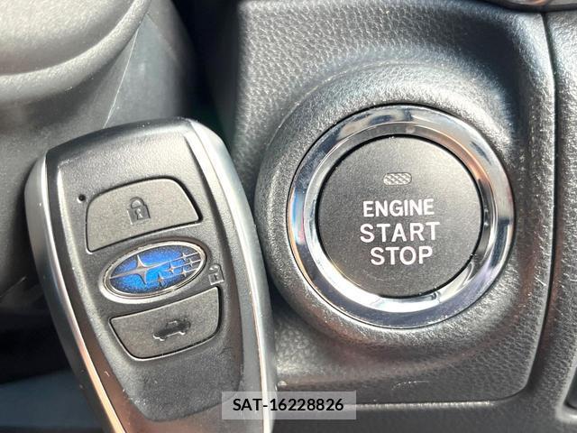 Subaru XV 2017-11 8814750-6