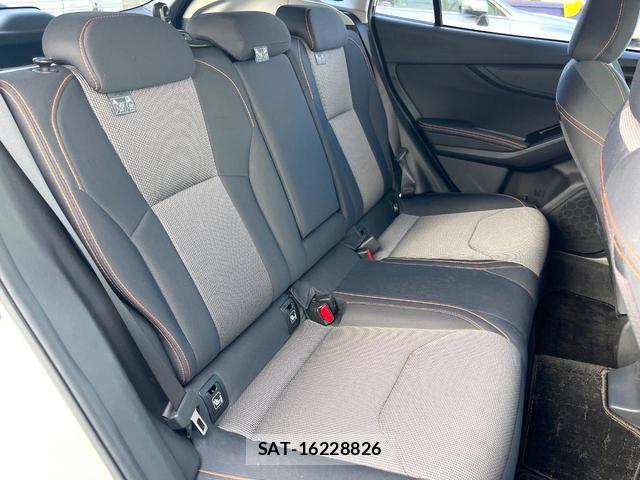 Subaru XV 2017-11 8814750-8