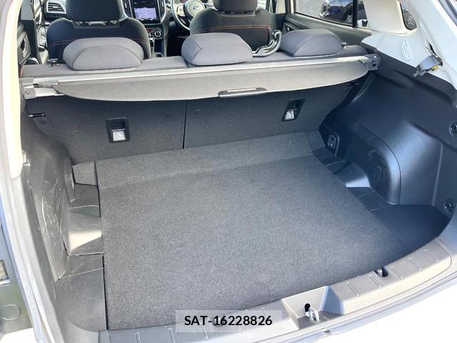 Subaru XV 2017-11 8814750-9