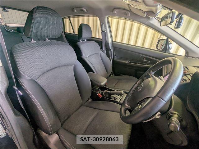 Subaru XV 2013-10 8815369-7