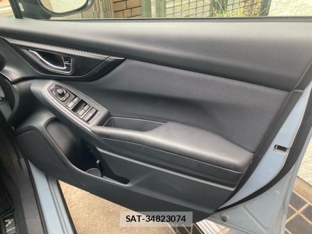 Subaru XV 2017-12 8816246-7
