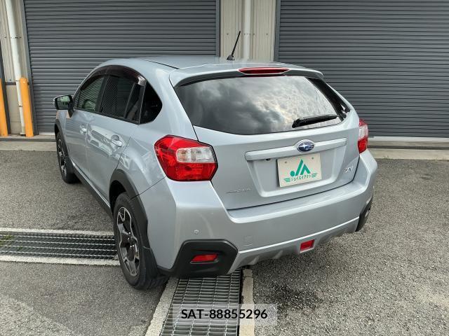 Subaru XV 2015-07 8817089-14