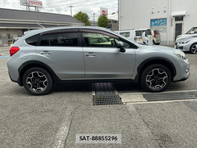 Subaru XV 2015-07 8817089-3