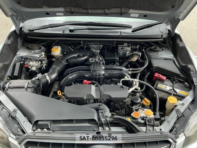 Subaru XV 2015-07 8817089-7