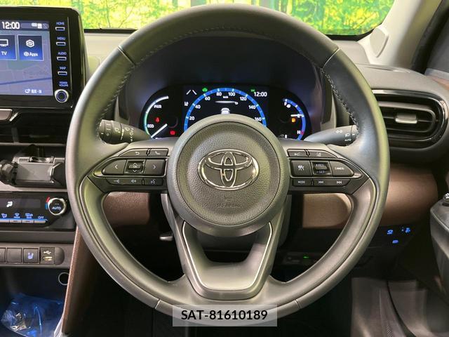 Toyota YARIS CROSS 2020-12 8812066-10