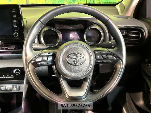 Toyota YARIS CROSS 2022-02 8812854-10