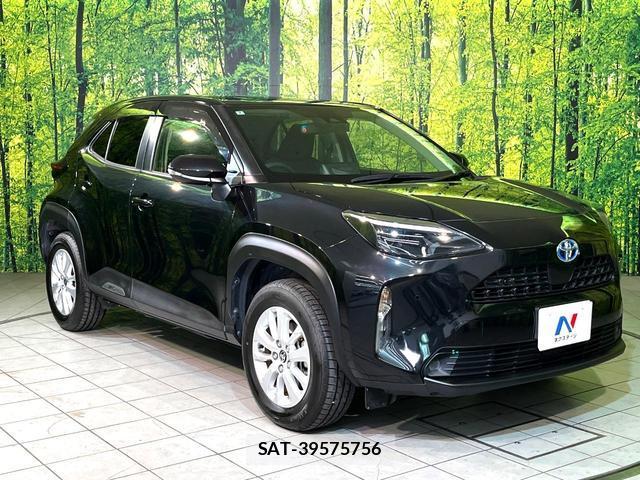 Toyota YARIS CROSS 2022-02 8812854-15