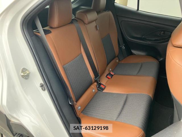 Toyota YARIS CROSS 2022-11 8812935-8