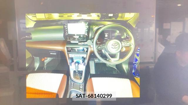 Toyota YARIS CROSS 2022-02 8813459-2