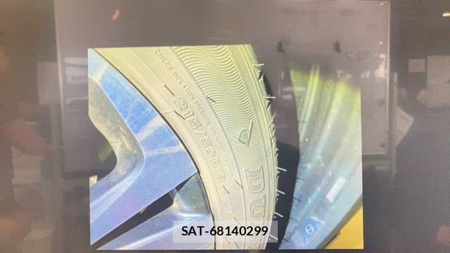 Toyota YARIS CROSS 2022-02 8813459-3