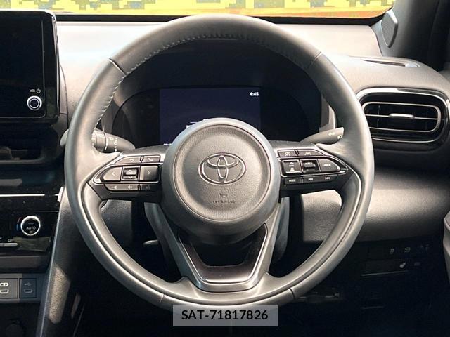 Toyota YARIS CROSS 2024-02 8814163-10