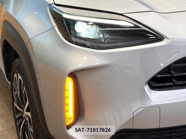 Toyota YARIS CROSS 2024-02 8814163-11