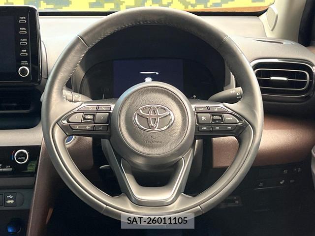 Toyota YARIS CROSS 2023-07 8814166-10