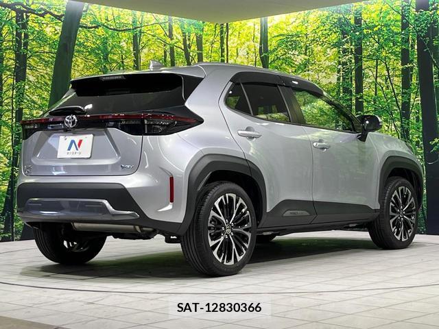 Toyota YARIS CROSS 2026-03 8815961-16
