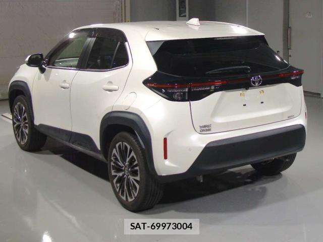 Toyota YARIS CROSS 2020-11 8816300-3