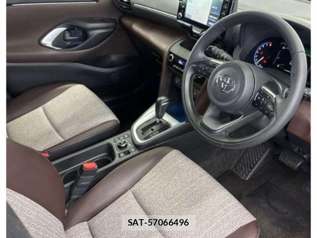 Toyota YARIS CROSS 2022-01 8816568-2