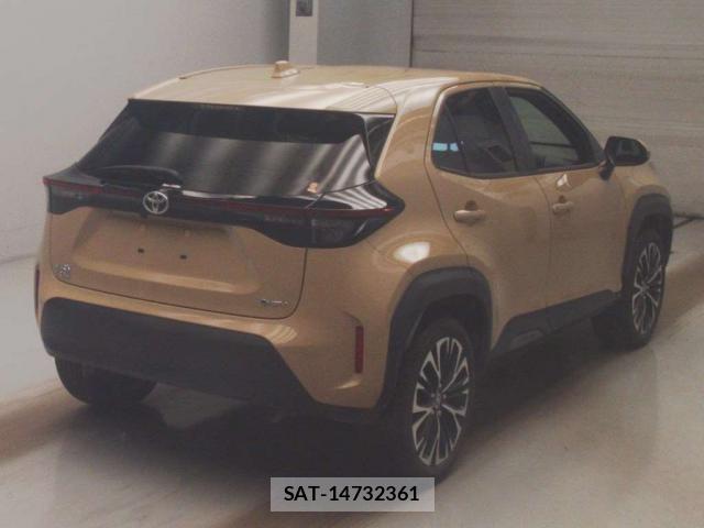 Toyota YARIS CROSS 2024-06 8817093-4