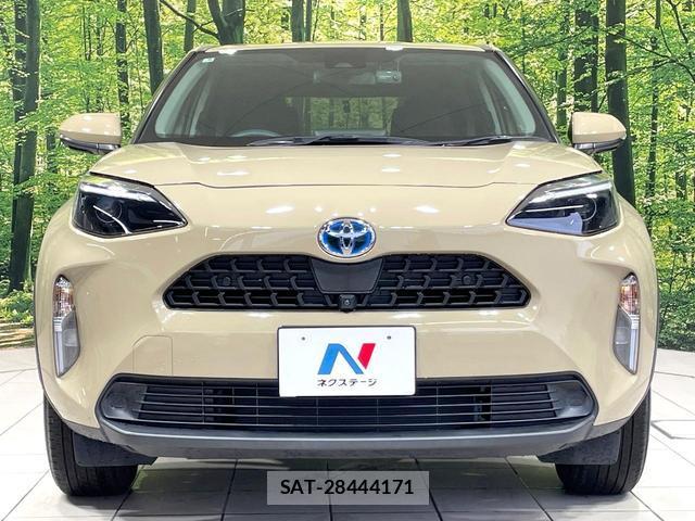 Toyota YARIS CROSS 2021-06 8817233-13