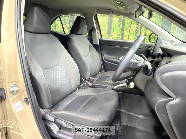 Toyota YARIS CROSS 2021-06 8817233-7