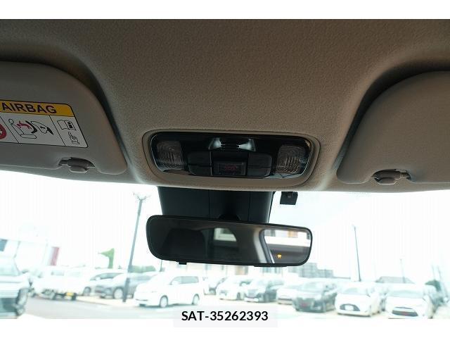 Toyota YARIS CROSS 2023-10 8817278-14
