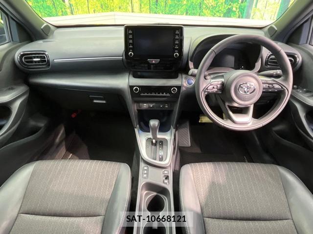 Toyota YARIS CROSS 2023-10 8817566-1