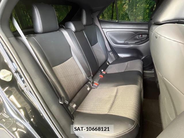 Toyota YARIS CROSS 2023-10 8817566-8