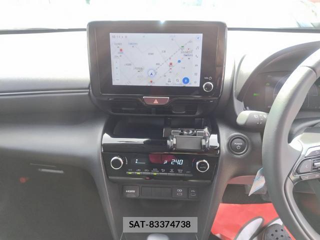 Toyota YARIS CROSS 2024-06 8817635-11