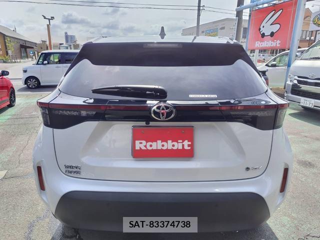 Toyota YARIS CROSS 2024-06 8817635-3
