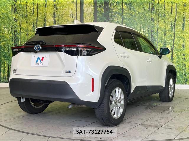 Toyota YARIS CROSS 2021-07 8817655-16