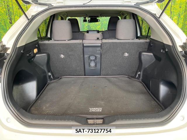 Toyota YARIS CROSS 2021-07 8817655-9