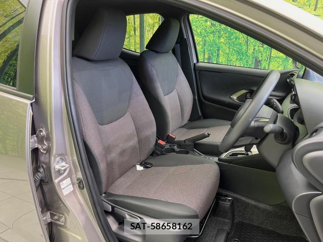 Toyota YARIS 2025-03 8812122-7