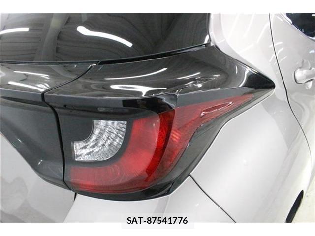 Toyota YARIS 2022-11 8814320-18