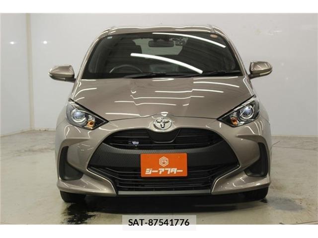 Toyota YARIS 2022-11 8814320-3