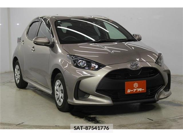 Toyota YARIS 2022-11 8814320-4