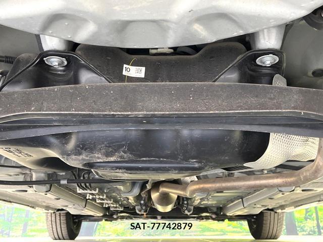 Toyota YARIS 2023-12 8814530-18