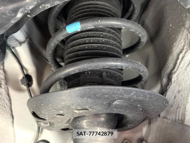 Toyota YARIS 2023-12 8814530-19