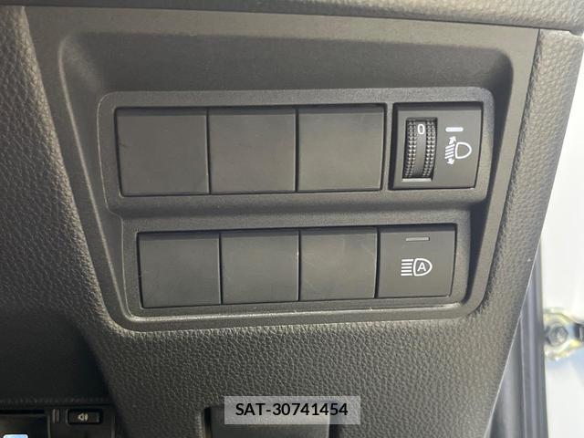 Toyota YARIS 2024-07 8815101-4