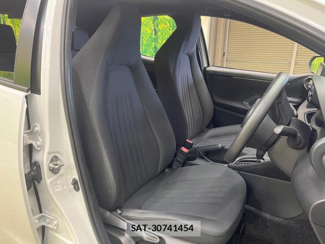 Toyota YARIS 2024-07 8815101-7